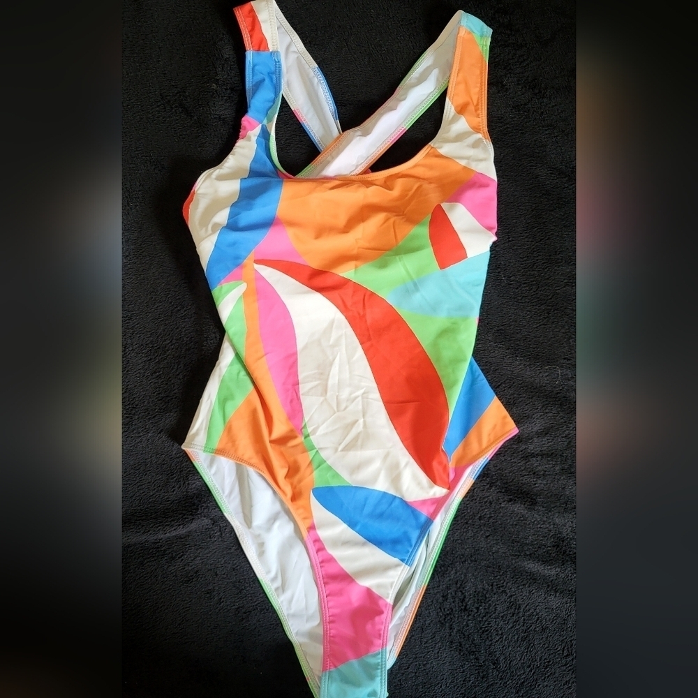 Womens NWOT Colorful Abstract One-Piece Swimsuit With Criss Cross Back Size XL